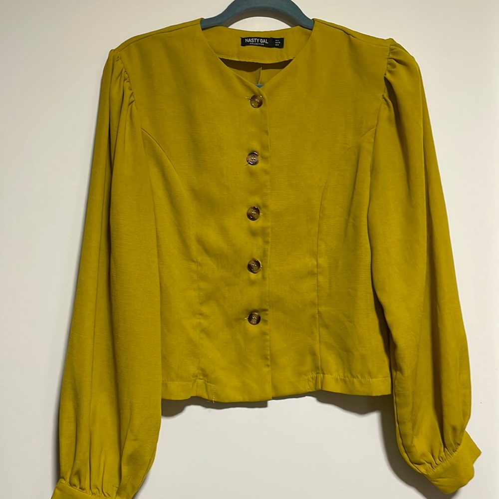 Nasty Gal button up yellow top in size 4